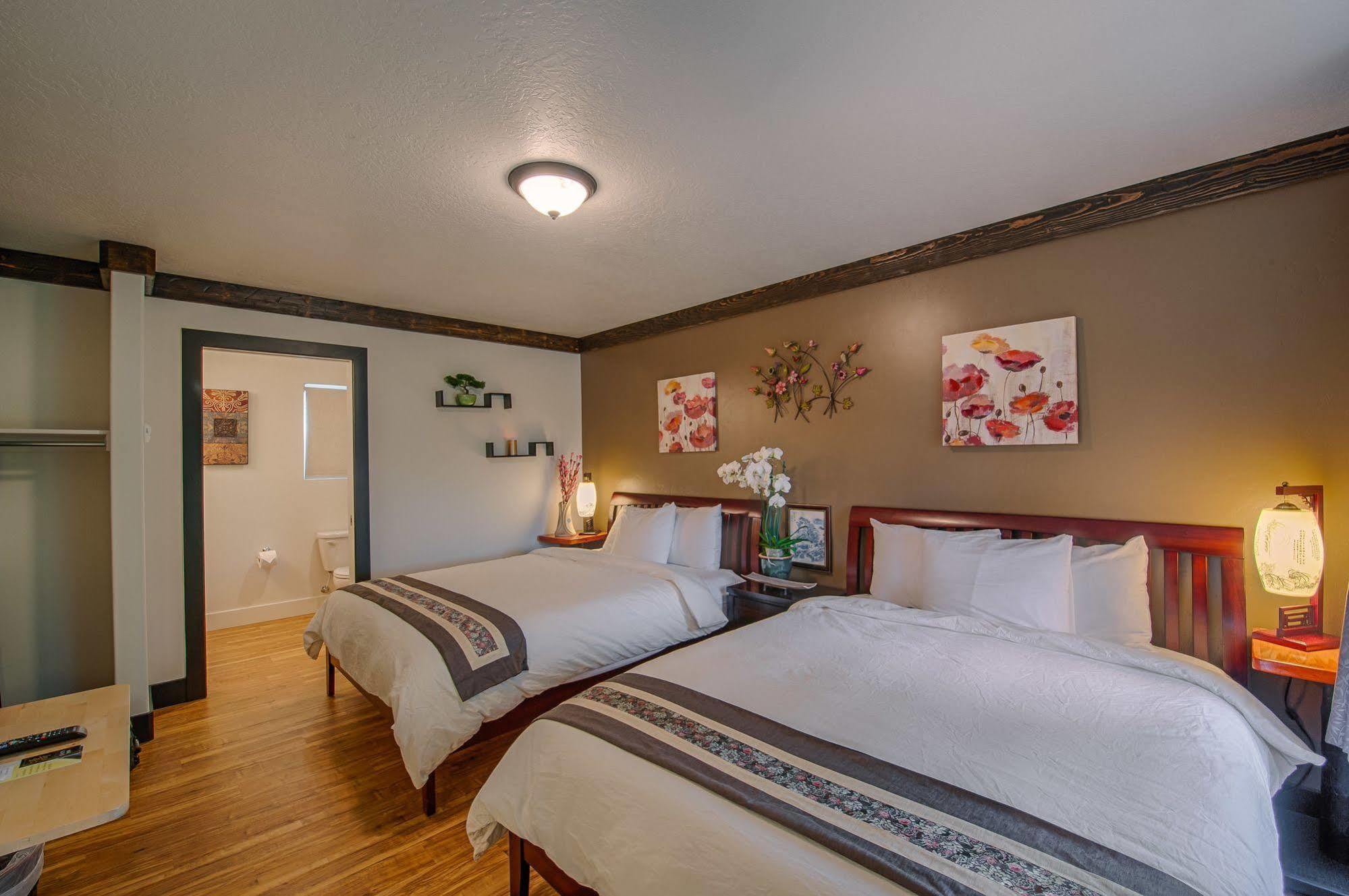 Tao'S Inn West Yellowstone Dış mekan fotoğraf