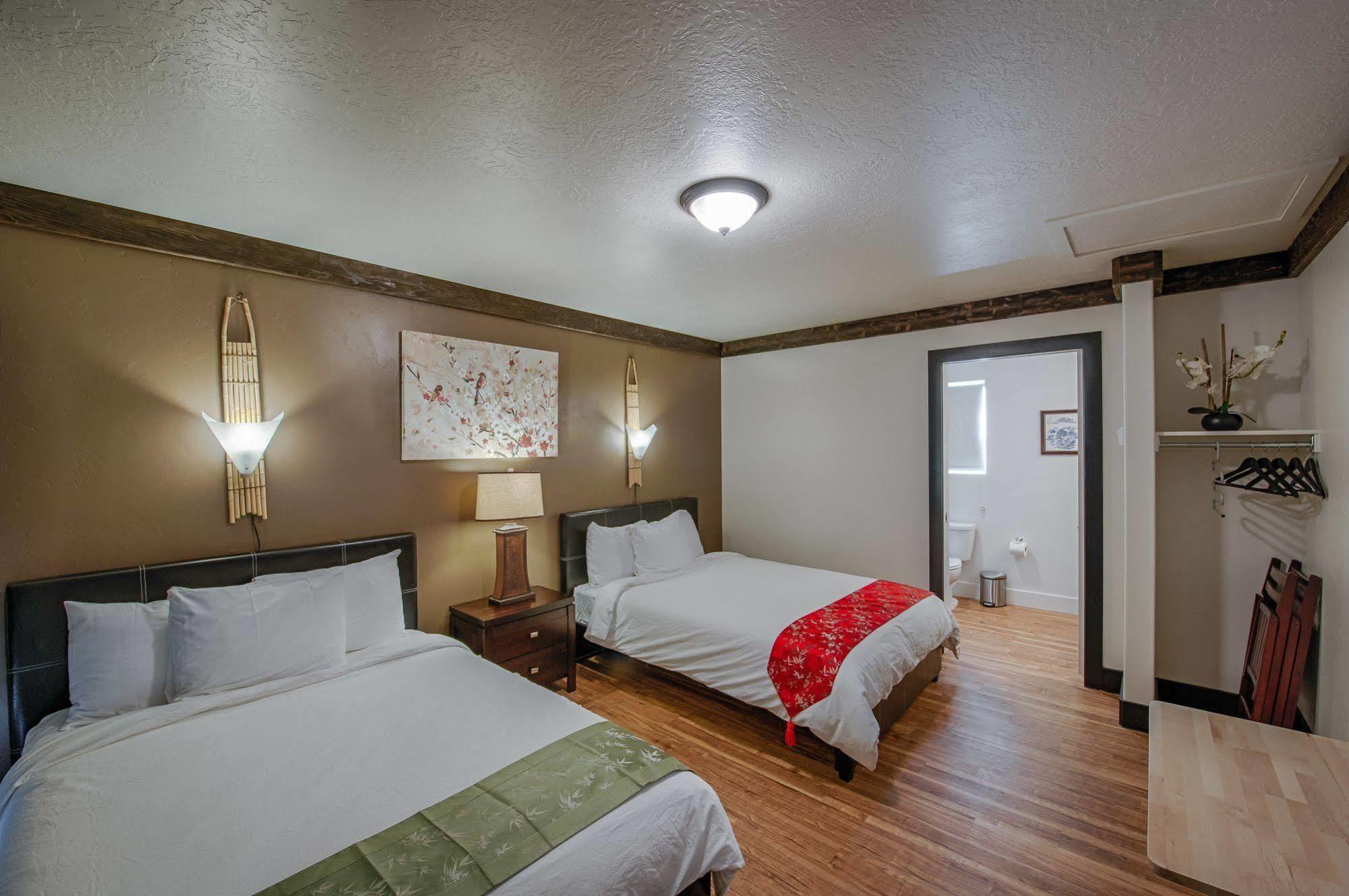 Tao'S Inn West Yellowstone Dış mekan fotoğraf